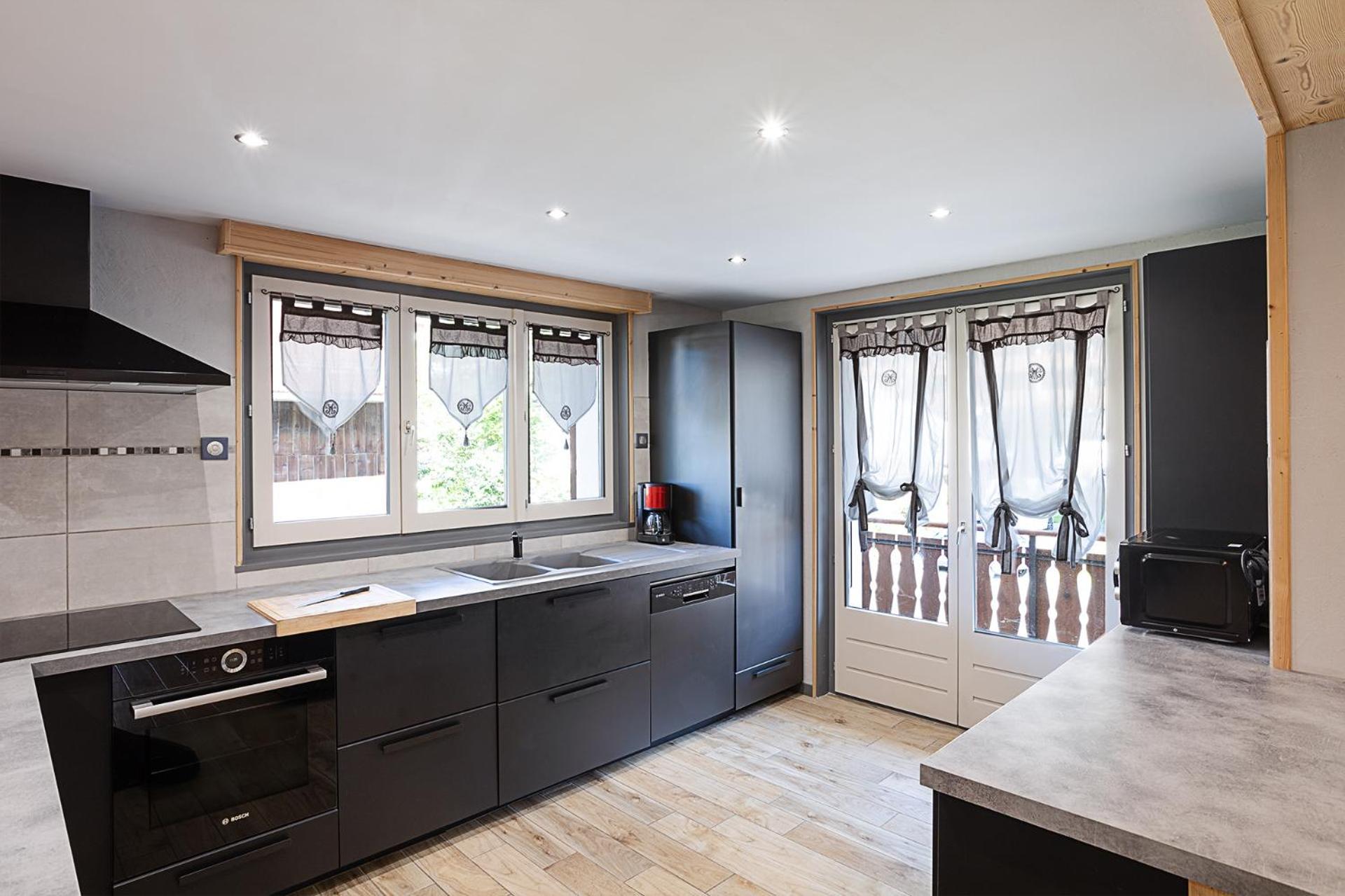 Chalet Les 4 Saisons - Ski, Parking Et Jardin Abondance Eksteriør billede
