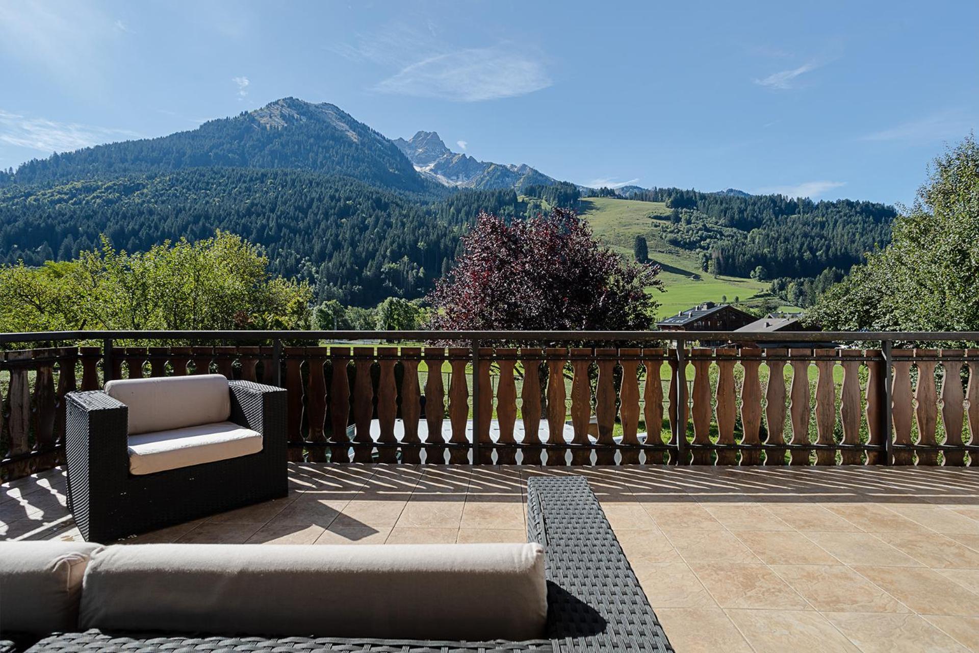 Chalet Les 4 Saisons - Ski, Parking Et Jardin Abondance Eksteriør billede